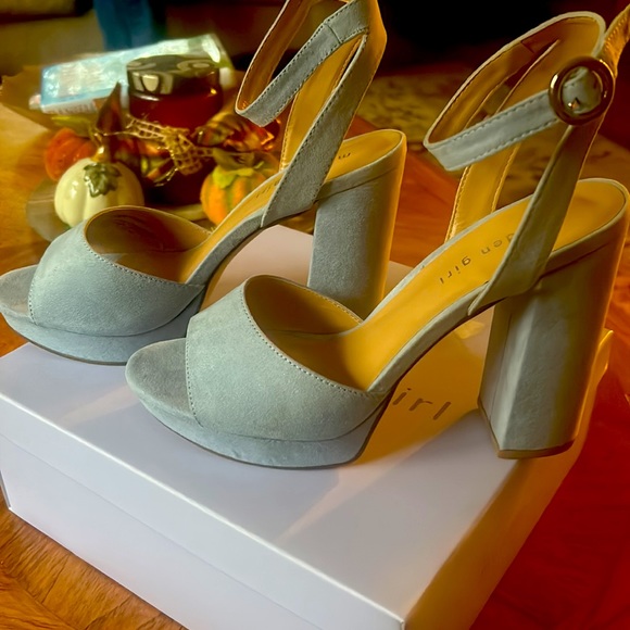 Madden girl faux suede platform pumps - Picture 6 of 8